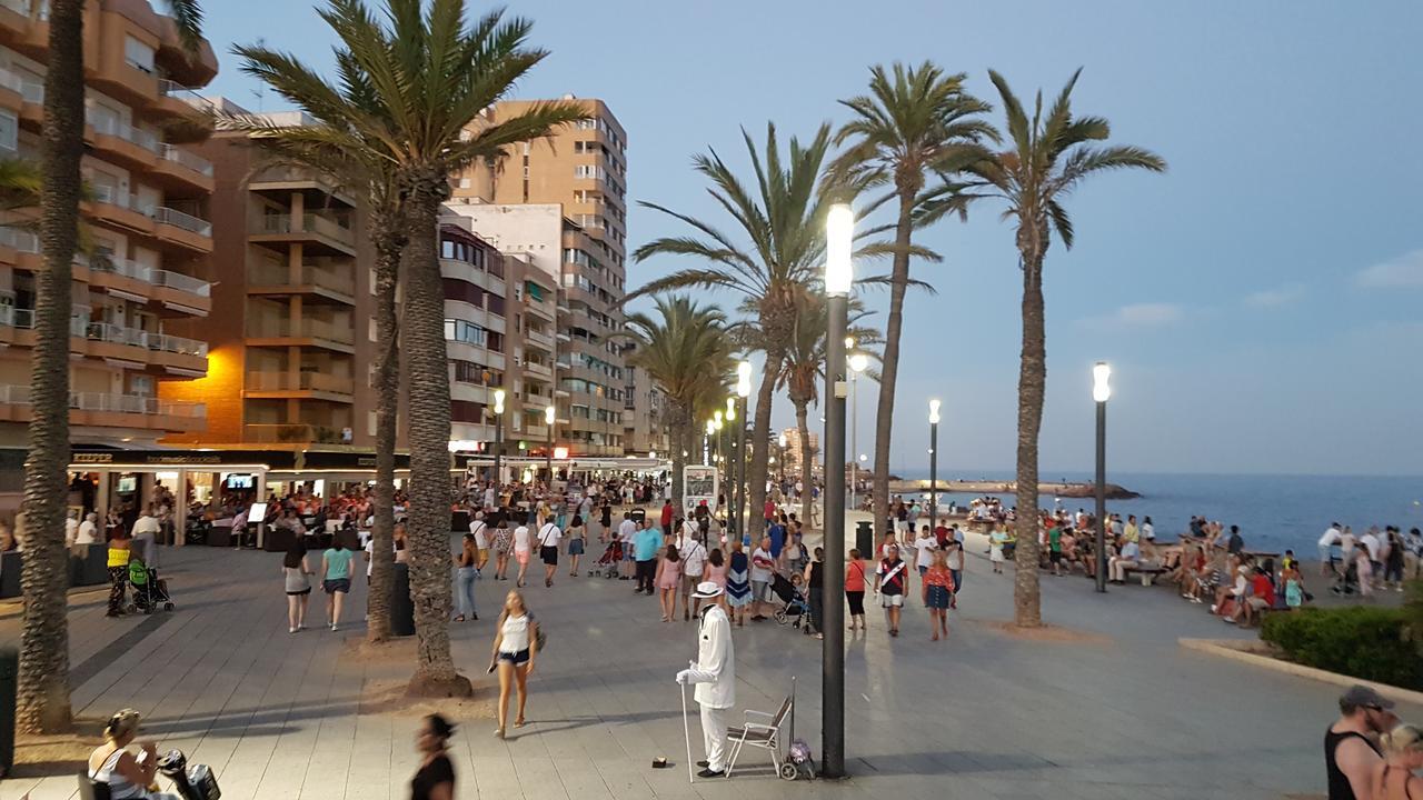 Apartamento Torrevieja Exteriér fotografie